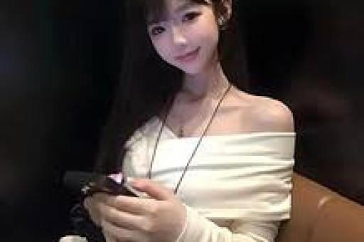 “假洋牌”售后无门带货女演员张静初面临47人集体诉讼