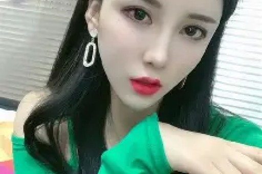 继关晓彤受难后千万级网红再爆娱乐圈猛料