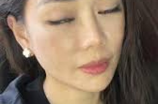 千万粉丝网红晒剃光头视频感动全网