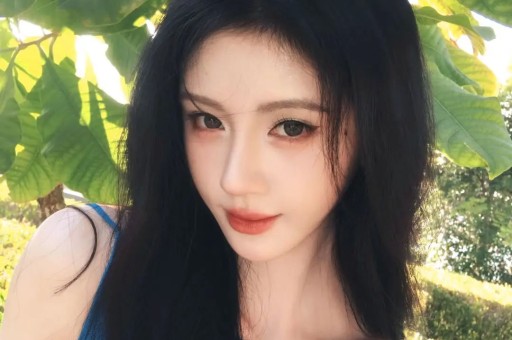 明星八卦！夜色甜蜜约会甜蜜瞬间定格《关注小玉妹每天聊八卦